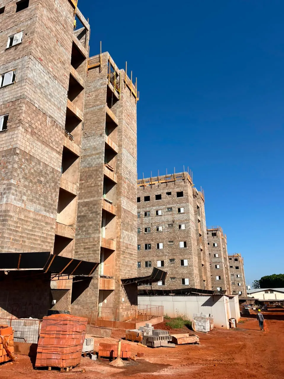 Obra em andamento: detalhe da estrutura